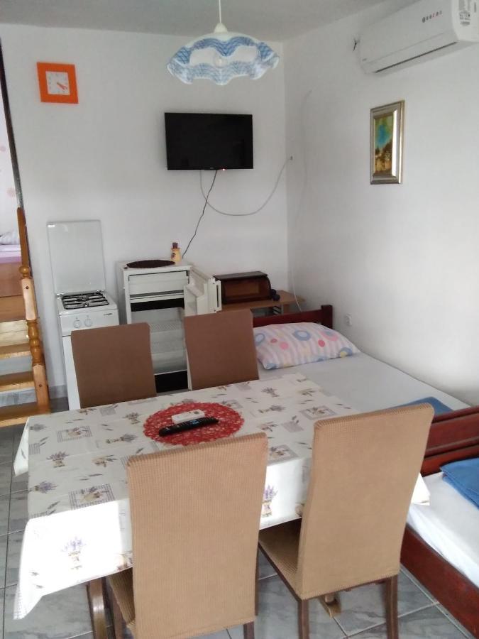Apartmani Kralj Plitka Draga Экстерьер фото